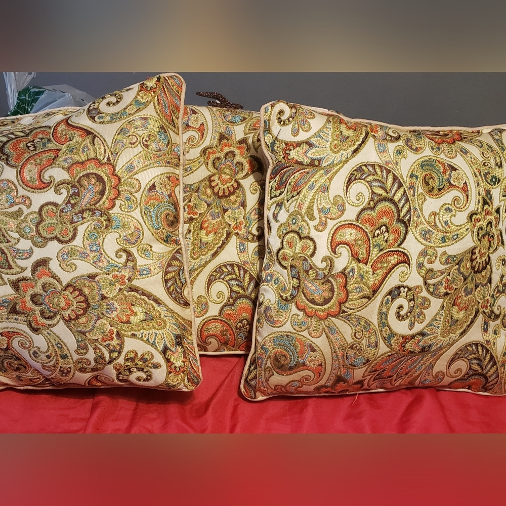 3 set pillows
